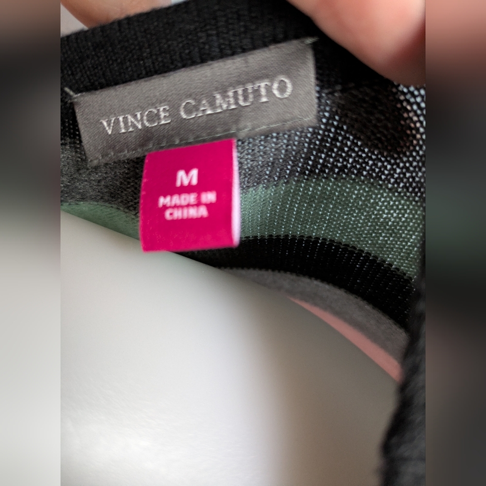 EUC Vince Camuto Medium Multicolor Knit Sweater - Picture 3 of 3
